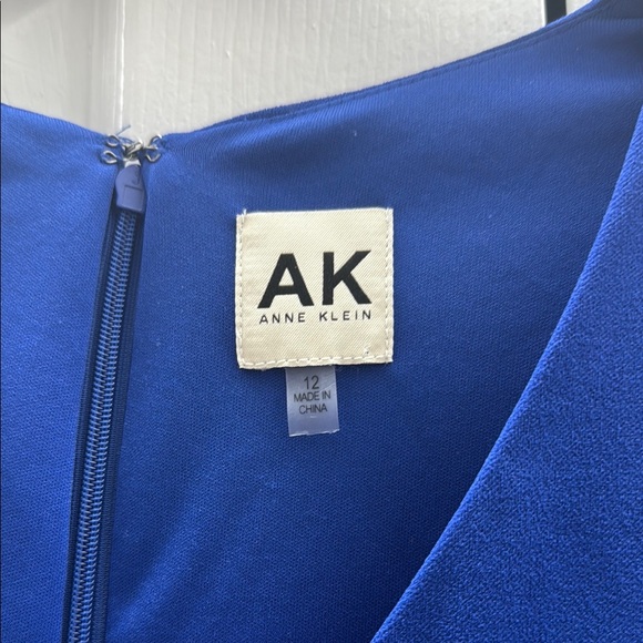 💙Anne Klein Blue Fitted Jumpsuit💙 - Picture 4 of 8